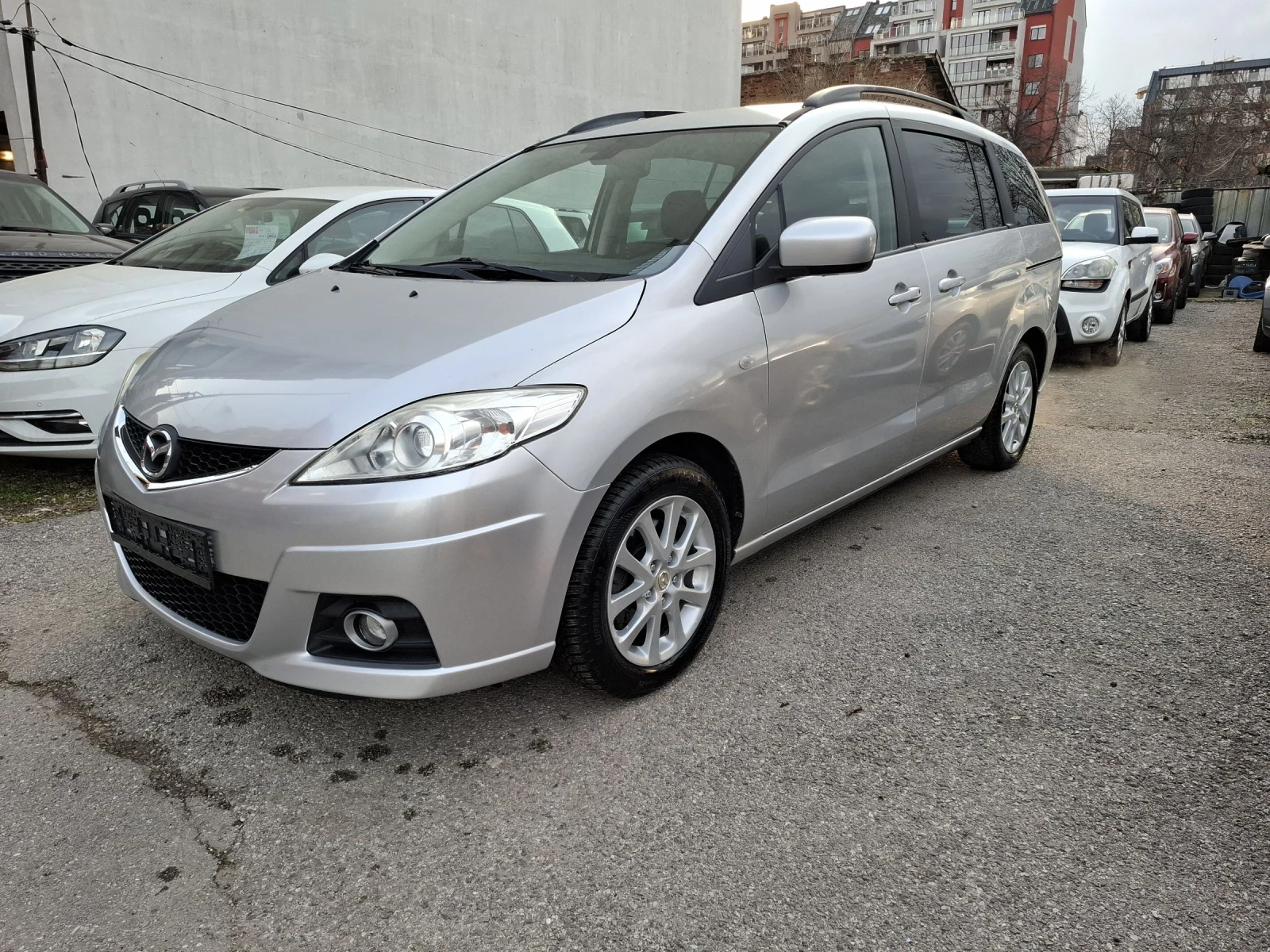 Mazda 5 2.0i /7 �. /��������� | Mobile.bg � ����������� 2