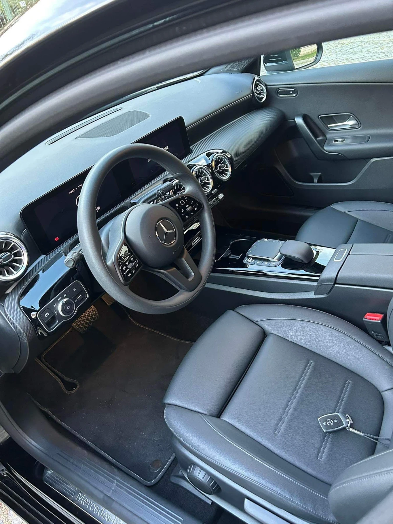 Mercedes-Benz A 180, снимка 5 - Автомобили и джипове - 53826032