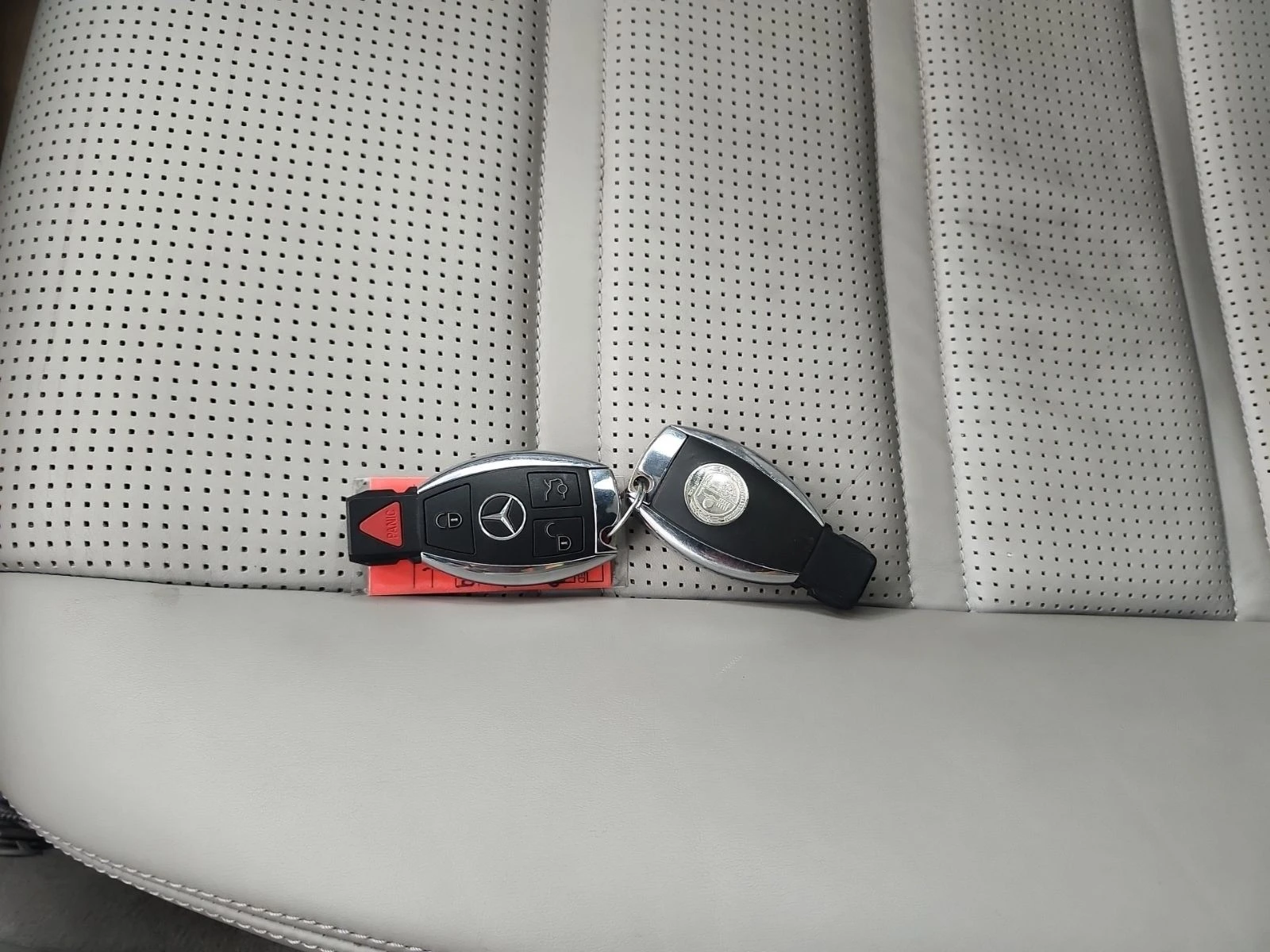 Mercedes-Benz CLS 63 AMG S 4MATIC С РЕГИСТРАЦИЯ & АВТО КРЕДИТ , снимка 11 - Автомобили и джипове - 54067420