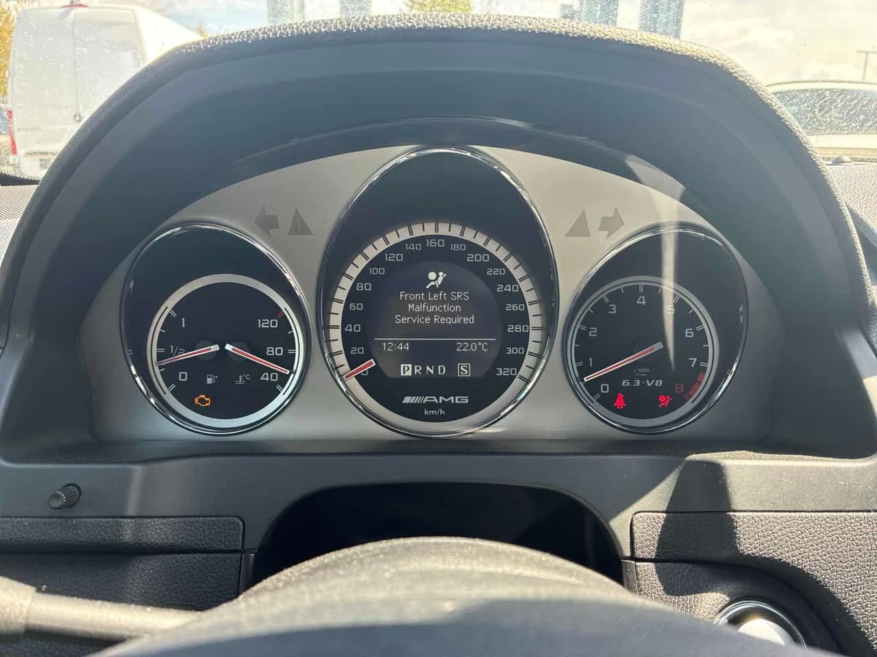Mercedes-Benz AMG GT C * 6.3L * 2 КЛЮЧА* PANO* KEYLESS* ПОДГРЕВ* , снимка 8 - Автомобили и джипове - 54332302