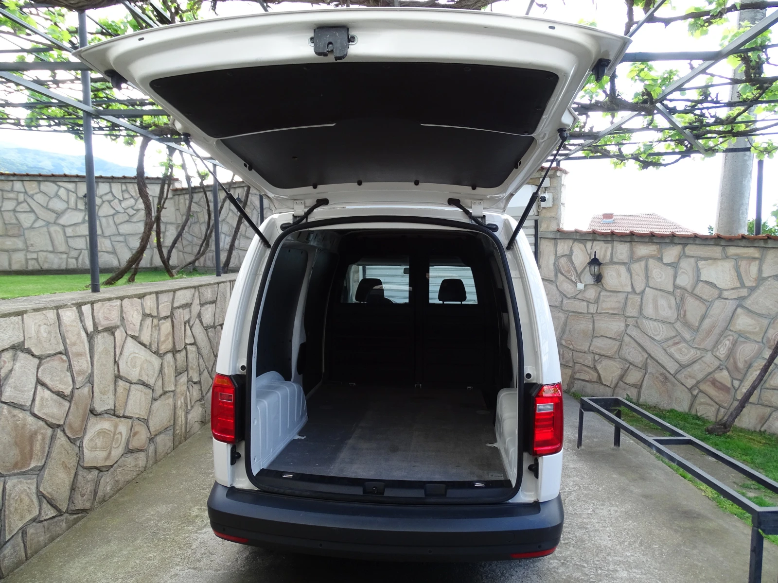 VW Caddy 2.0 KLIMA N1 MAXI  EURO 6  | Mobile.bg � ����������� 15