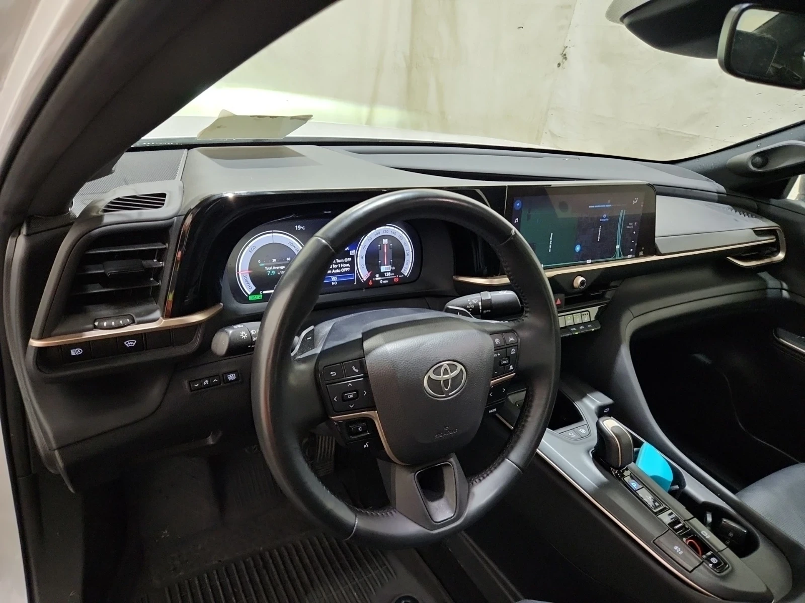 Toyota Crown PLATINUM * HYBRID * AWD * CARFAX * , снимка 8 - Автомобили и джипове - 55103390
