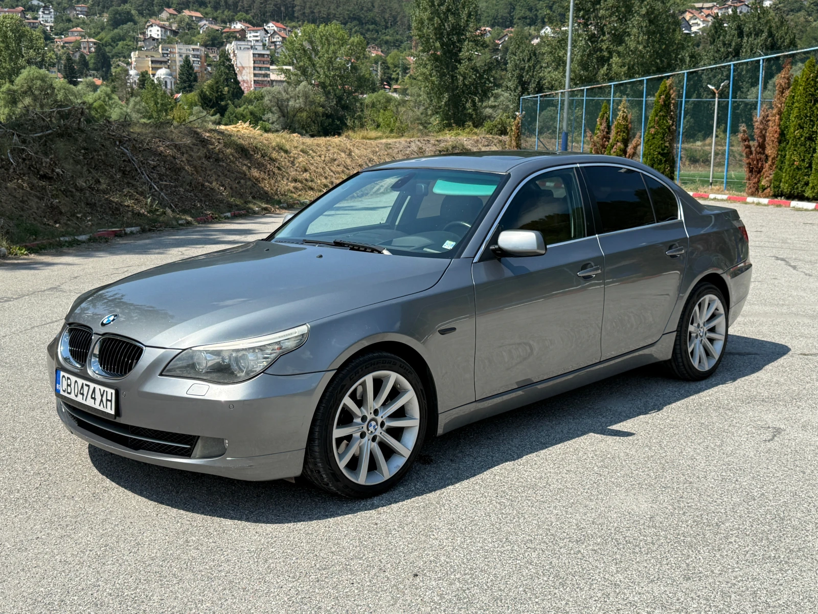 BMW 530 Xi, снимка 4 - Автомобили и джипове - 55154626