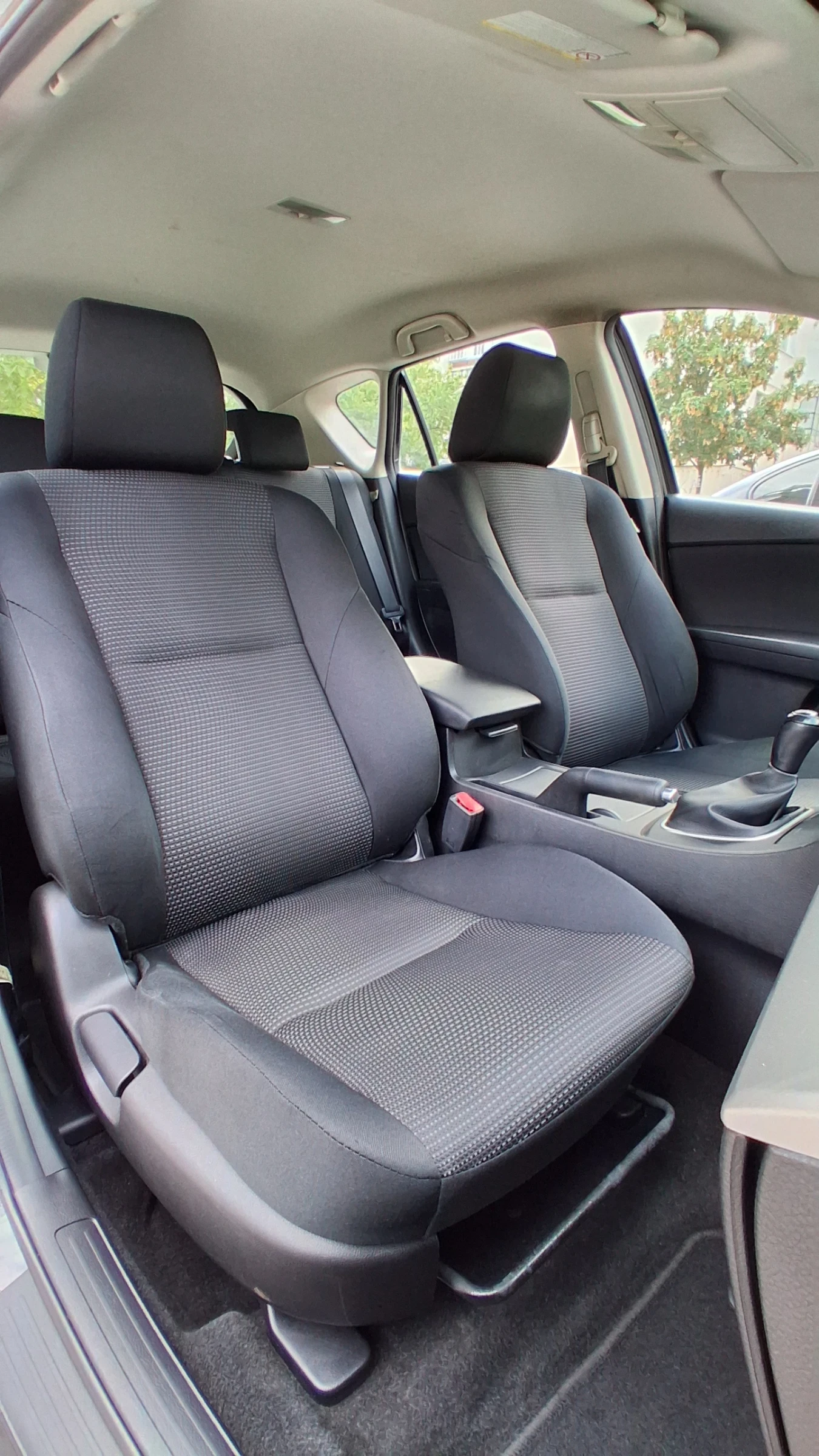 Mazda 3 2.2 D . 150 к.с. 6ск., снимка 9 - Автомобили и джипове - 56353728