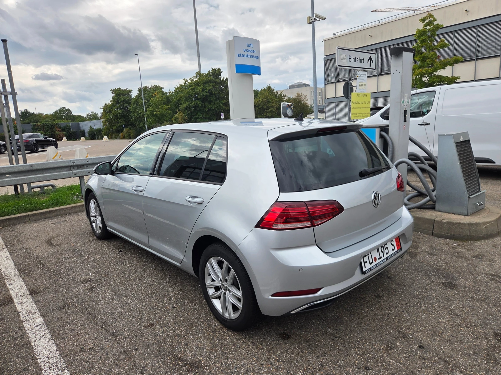 VW Golf 1.6TDI PANORAMA, снимка 17 - Автомобили и джипове - 56150961