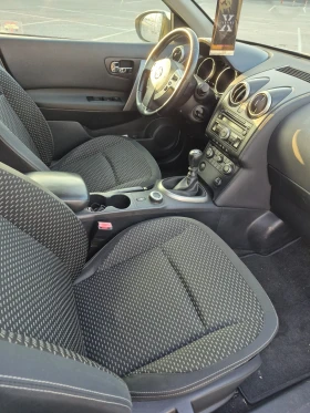 Nissan Qashqai 2.0 / 44 | Mobile.bg    8