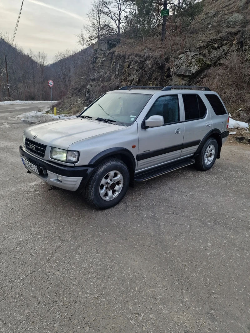 Opel Frontera 2.2 DTL, снимка 3 - Автомобили и джипове - 48838230