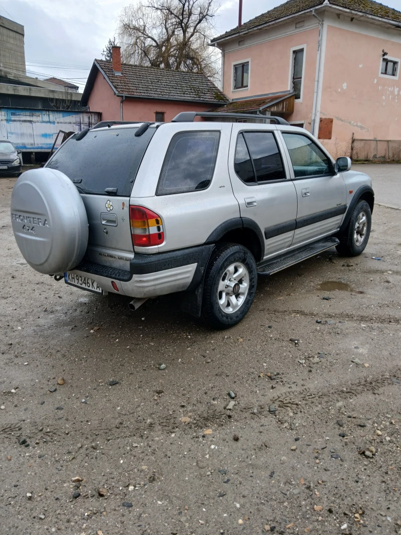 Opel Frontera 2.2 DTL, снимка 6 - Автомобили и джипове - 48838230