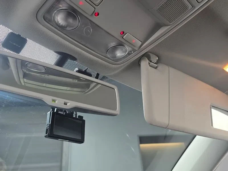 VW Tiguan 2.0 TDI, снимка 17 - Автомобили и джипове - 54302807