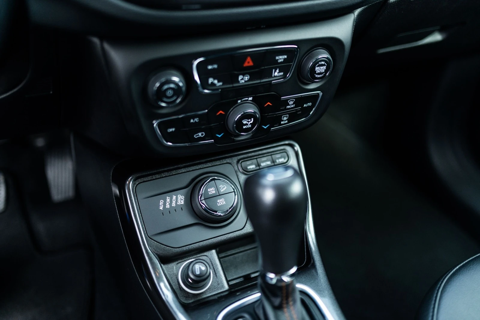 Jeep Compass 1.3 (187 Hp)  Plug-in Hybrid 4xe Automatic | Mobile.bg � ����������� 13