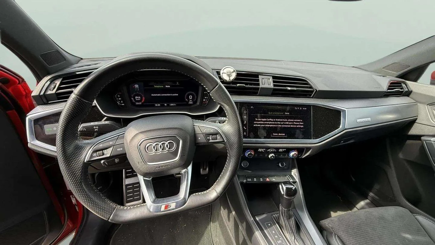 Audi Q3 S line 40 TFSI quattro - изображение 4