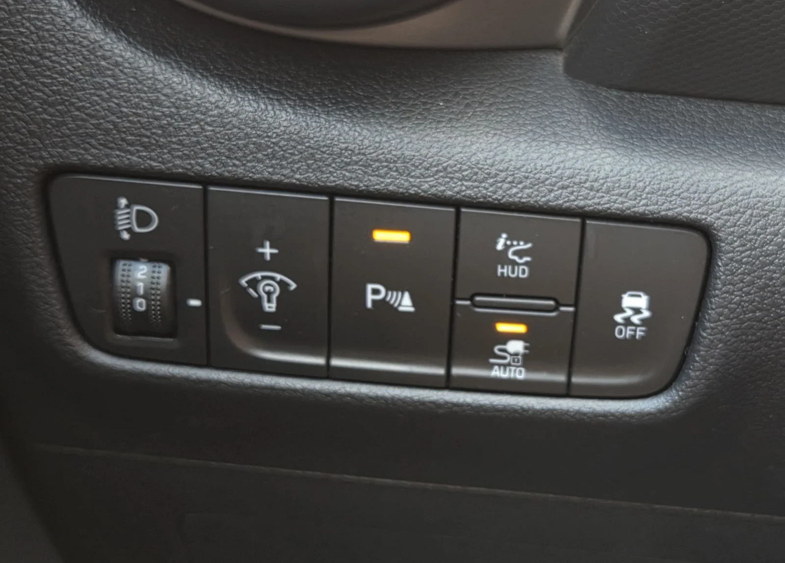 Hyundai Kona 64KWh/Face Lift/  | Mobile.bg   13