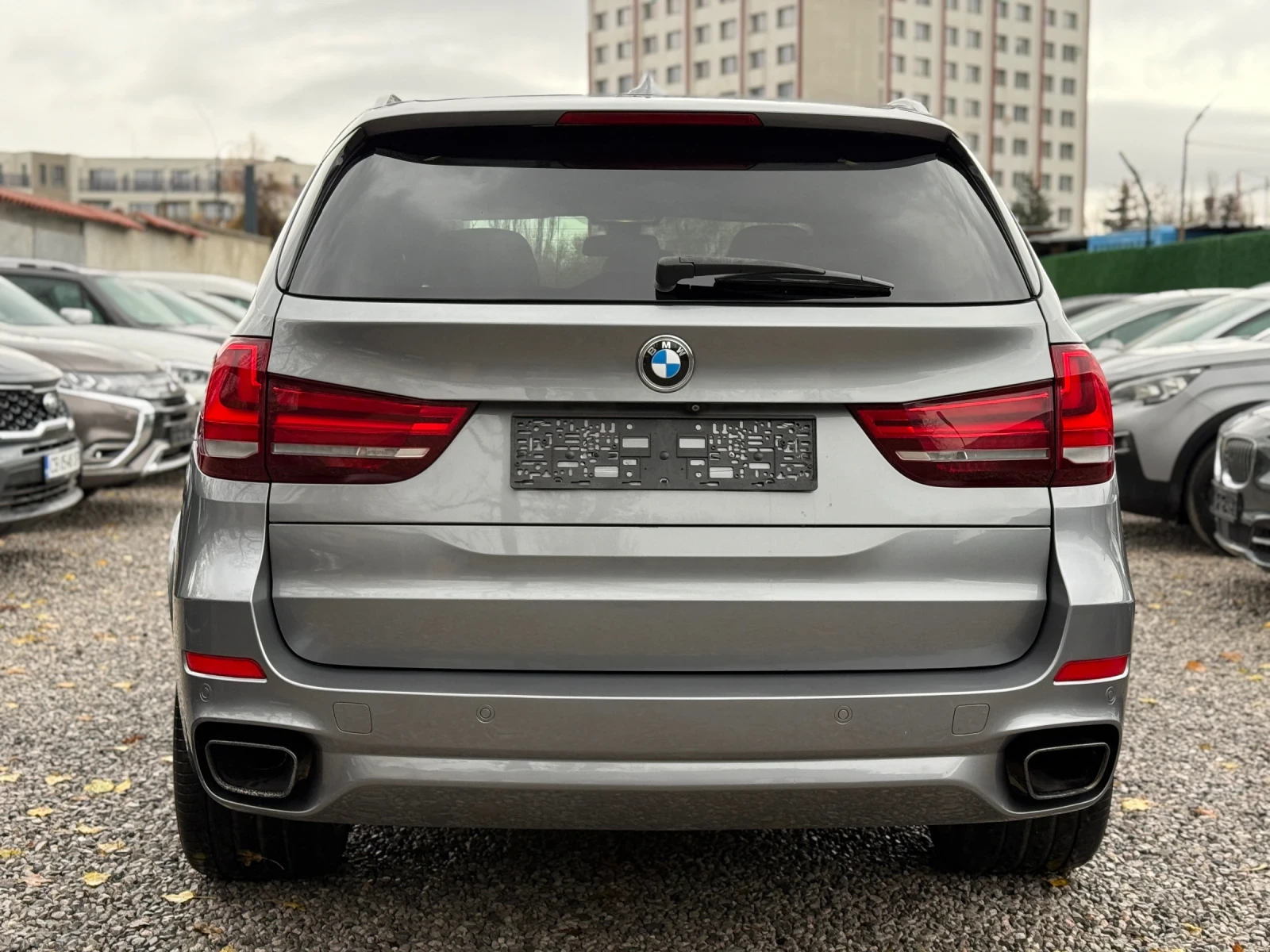 BMW X5 M50d/Mpack/SoftClose/HeadUp/Обдухване/Подгрев - изображение 6