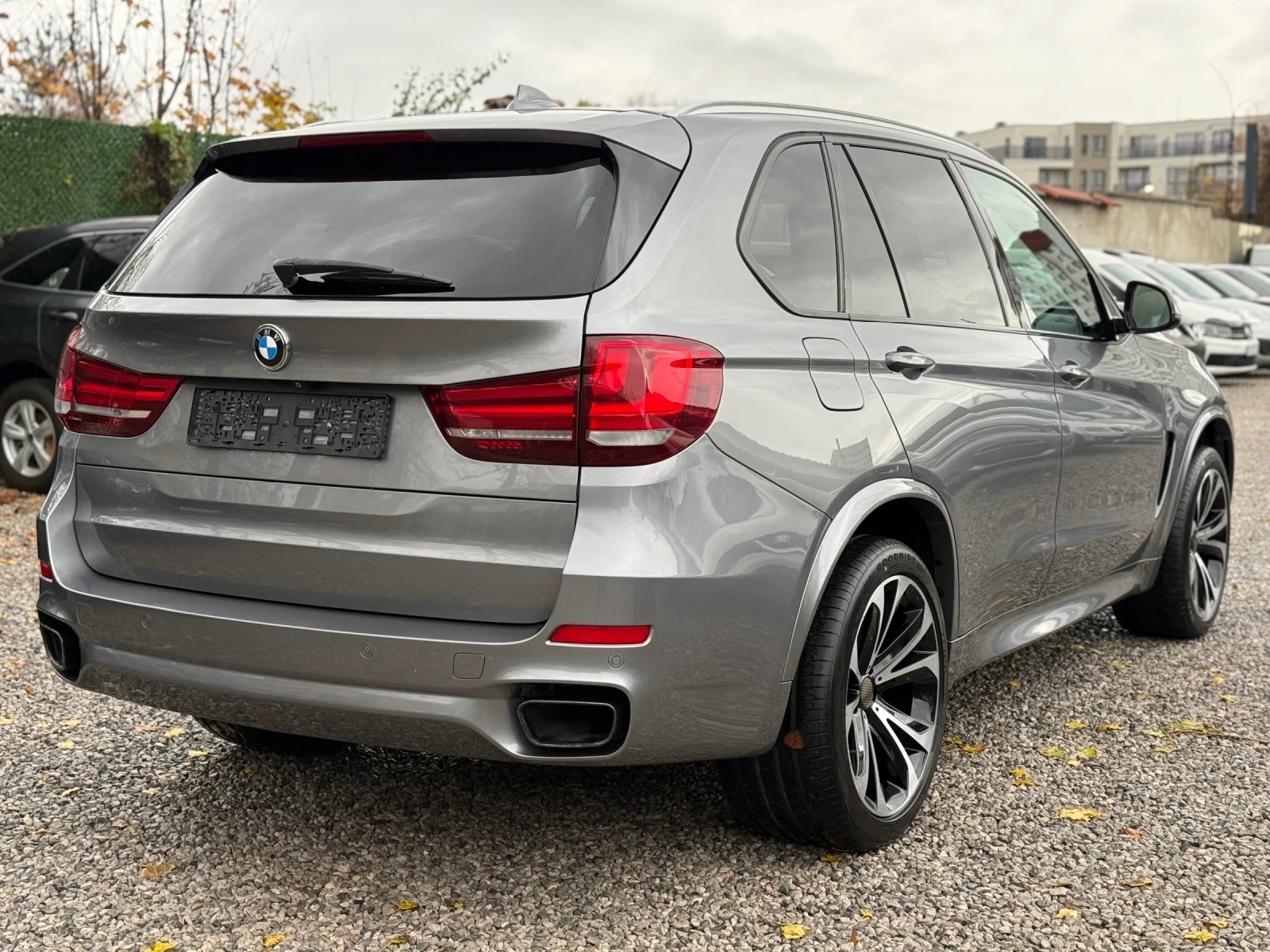 BMW X5 M50d/Mpack/SoftClose/HeadUp/Обдухване/Подгрев - изображение 7