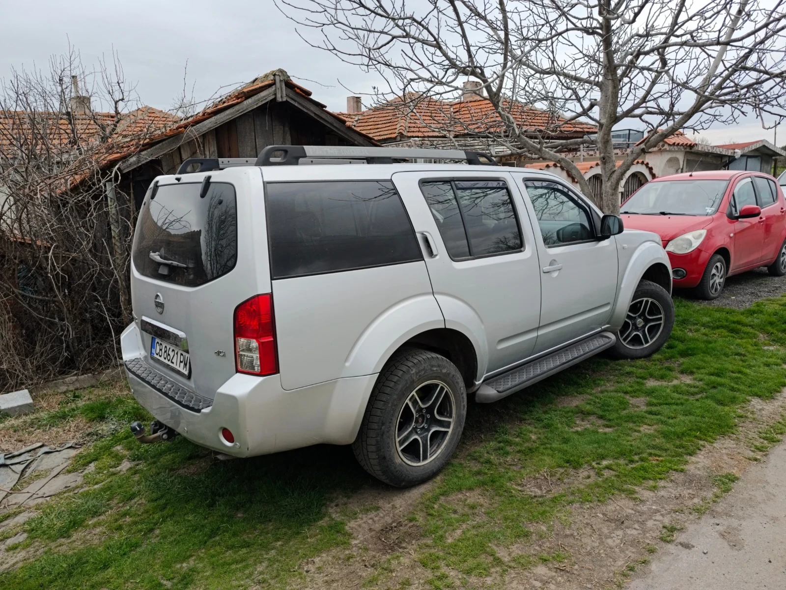 Nissan Pathfinder 2.5DCI, снимка 2 - Автомобили и джипове - 53937198