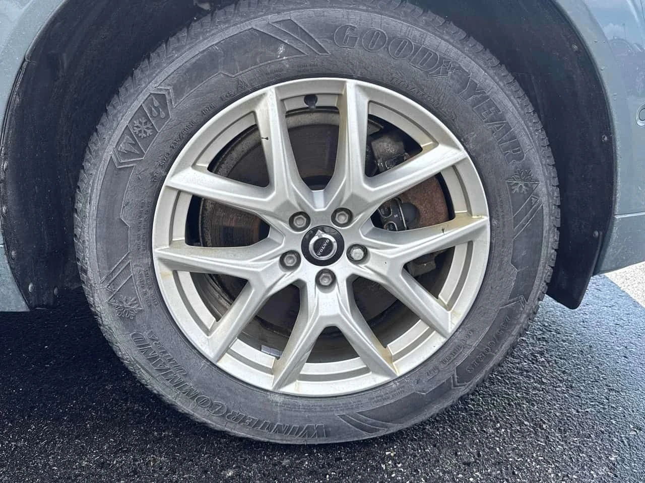 Volvo XC60 R Design  CARFAX, снимка 7 - Автомобили и джипове - 54156117