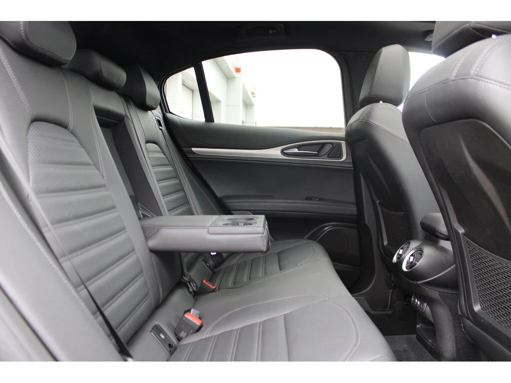 Alfa Romeo Stelvio FACE| �������| ����| ������ | Mobile.bg � ����������� 11