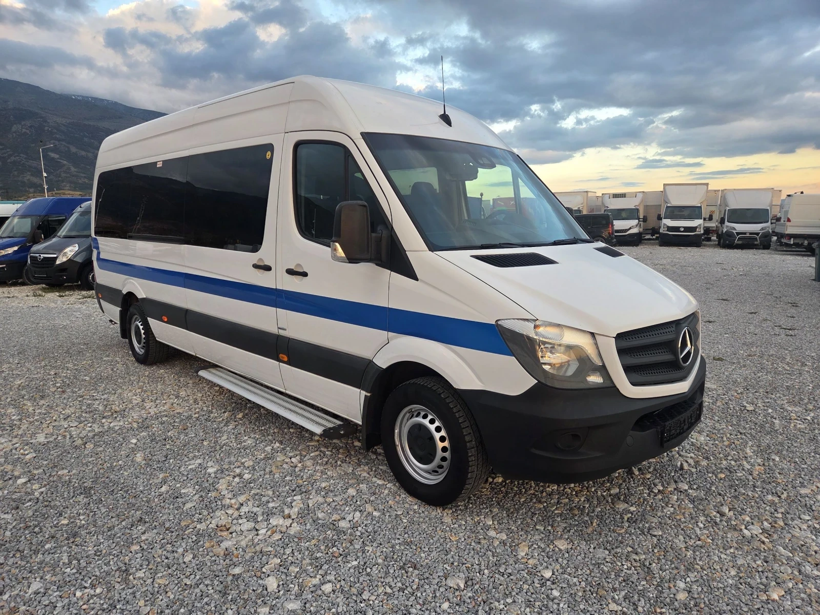 Mercedes-Benz Sprinter 316 CDI, 20 Местен, Пътнически, Евро 6 - изображение 7