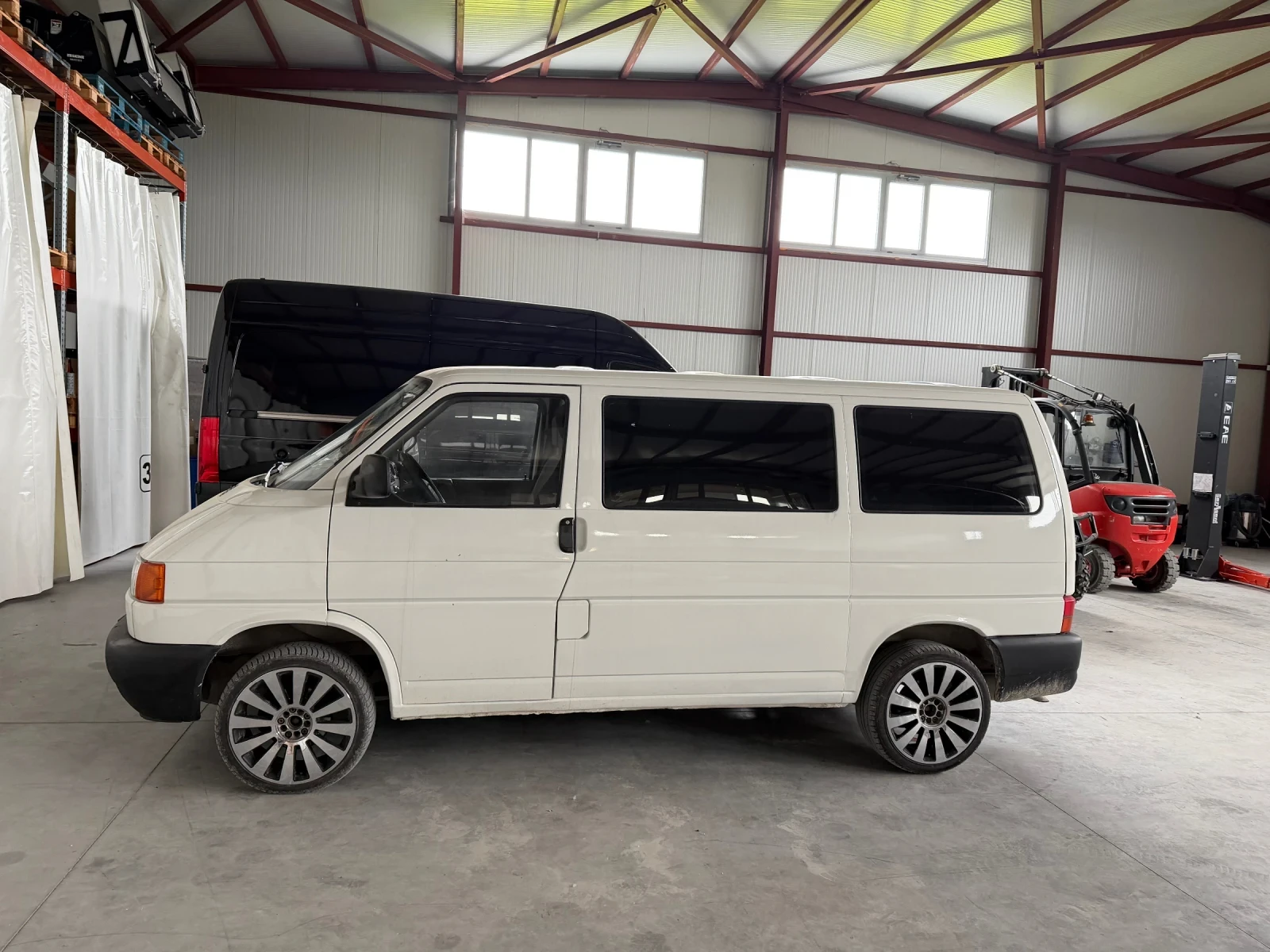 VW T4 1.9TD, снимка 2 - Бусове и автобуси - 55367526