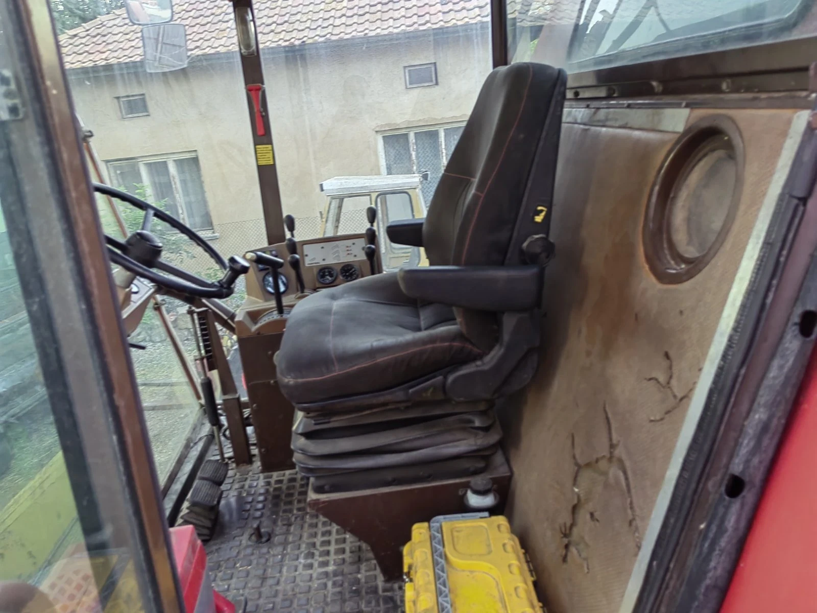 Комбайн Massey Ferguson 27 - изображение 2