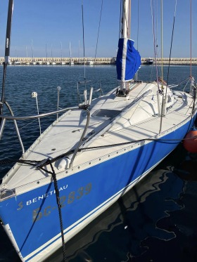 Ветроходна лодка Beneteau First Class Challenge