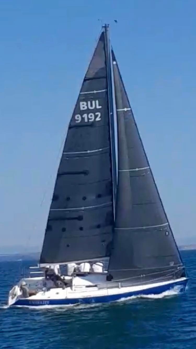 Ветроходна лодка Beneteau First Class Challenge, снимка 7 - Воден транспорт - 45169685