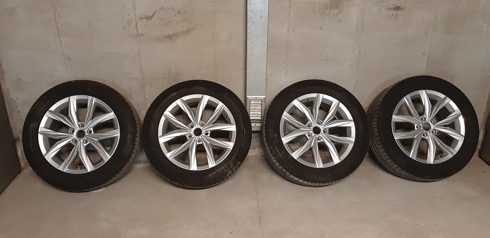 ���� 235/55R18 | Mobile.bg � ����������� 1