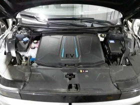 Hyundai Ioniq 5 77.4KWh/228К.С/UNIQ/ГАРАНЦИЯ/360/HEADUP/22г, снимка 8