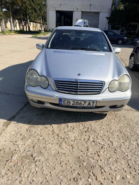 Mercedes-Benz C 200, снимка 2