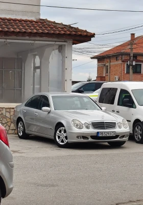 Mercedes-Benz E 200  W211, снимка 2