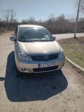 Toyota Corolla verso, снимка 11