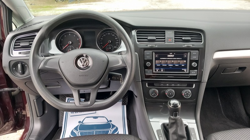 VW Golf 63000км!!!1.0TURBO-BLUE MOTION/START STOP/EURO 6, снимка 9 - Автомобили и джипове - 44562010