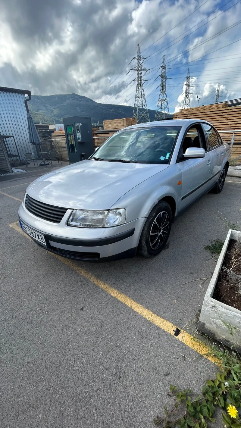 VW Passat 1.9TDI, снимка 6 - Автомобили и джипове - 47305431