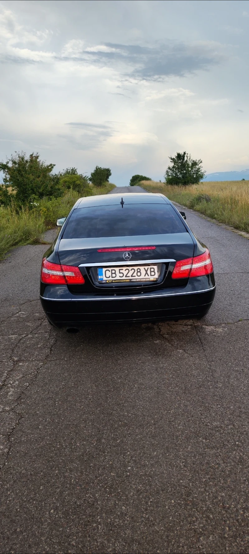 Mercedes-Benz E 250, снимка 4 - Автомобили и джипове - 48620781