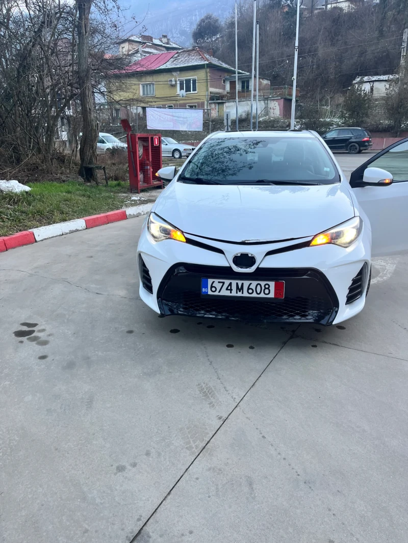 Toyota Corolla SE, снимка 1 - Автомобили и джипове - 49239517