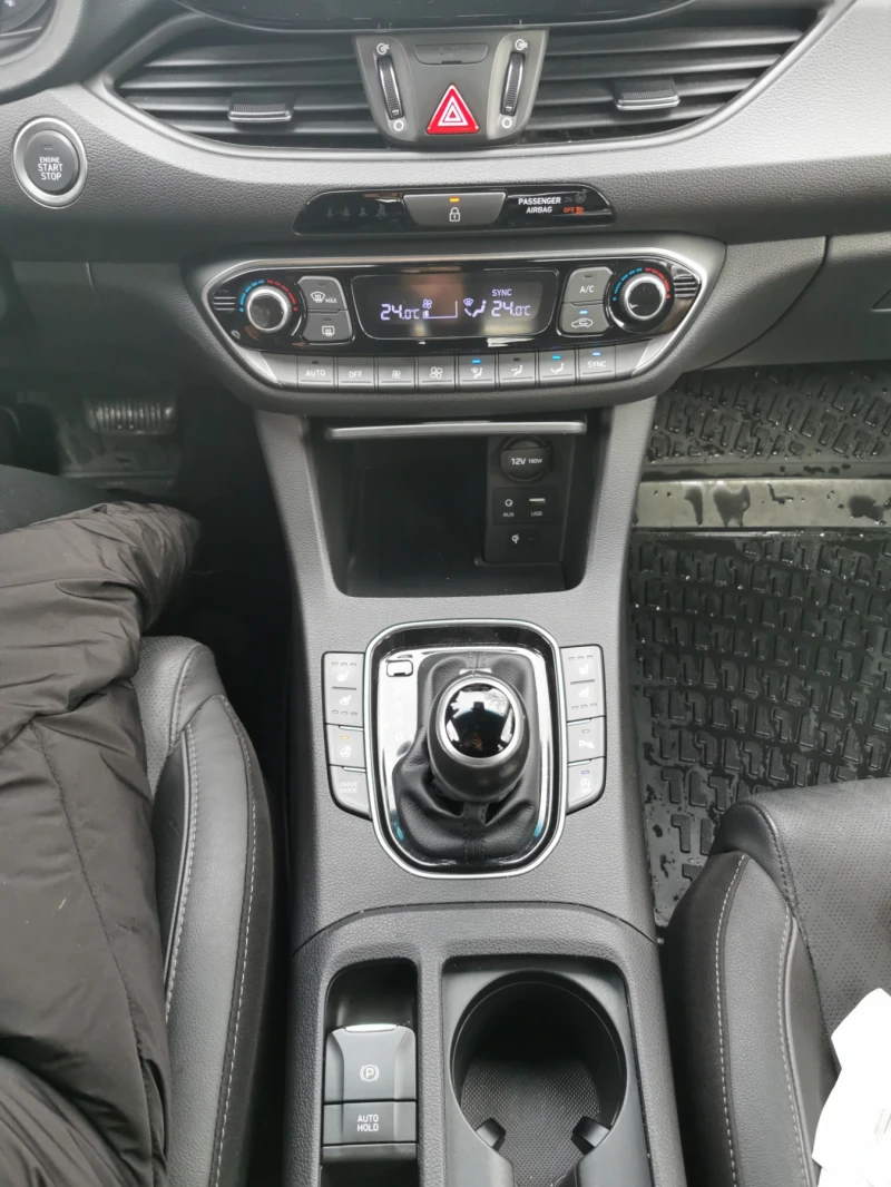 Hyundai I30, снимка 12 - Автомобили и джипове - 48901462