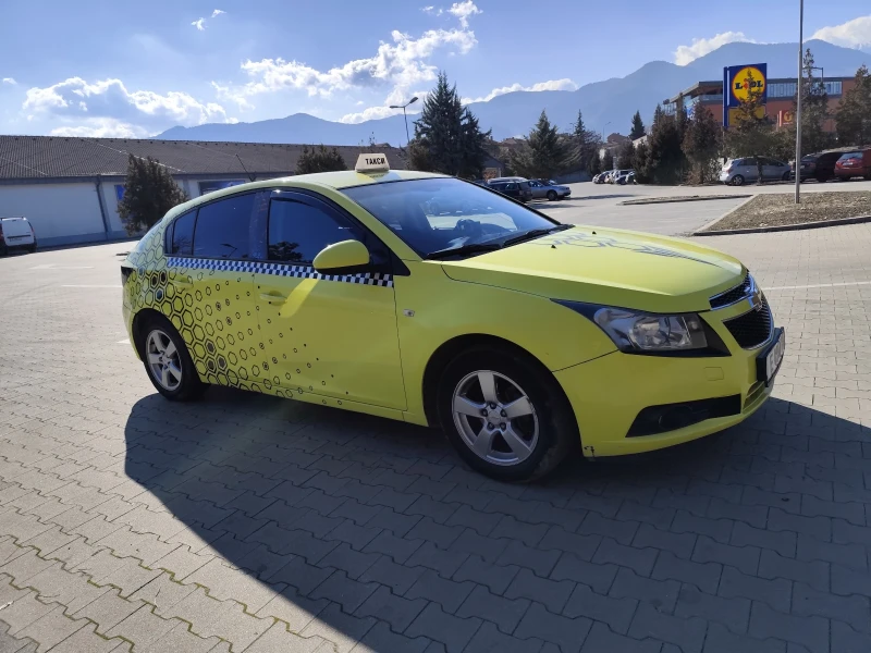 Chevrolet Cruze, снимка 3 - Автомобили и джипове - 49387240