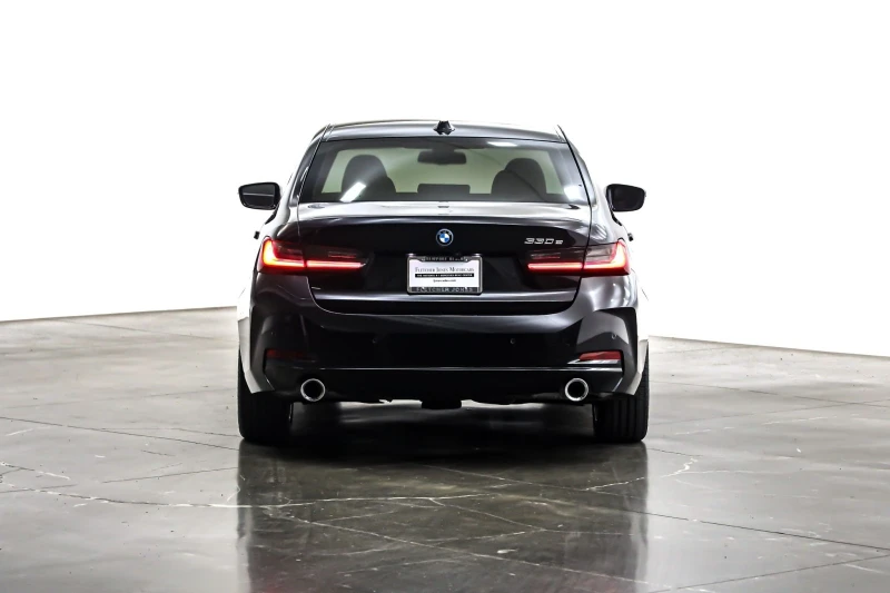 BMW 330 E HYBRID * * CARFAX * * АВТО КРЕДИТ * * , снимка 4 - Автомобили и джипове - 52795600