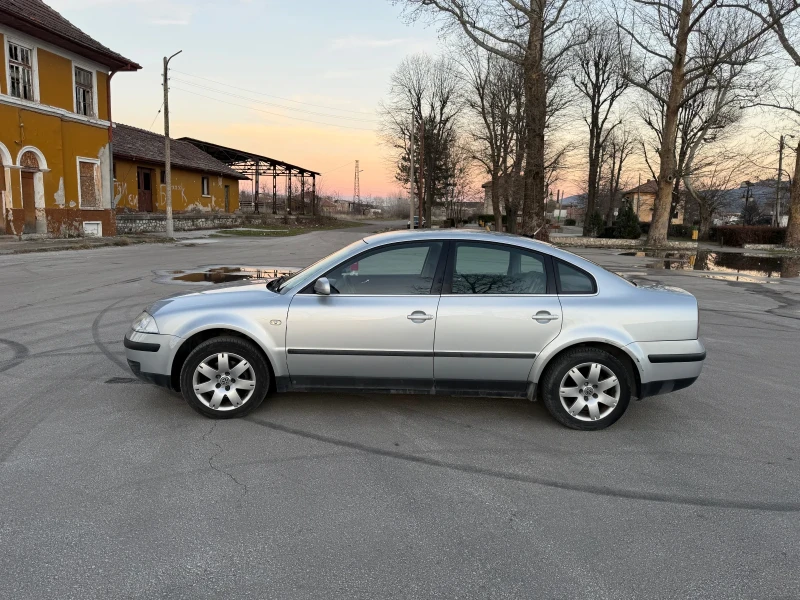 VW Passat, снимка 3 - Автомобили и джипове - 53133376
