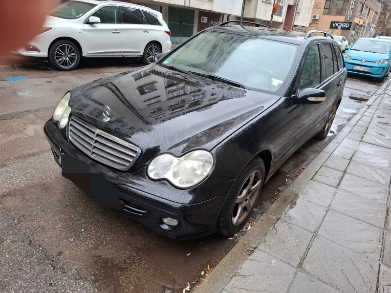 Mercedes-Benz C 180 Газ/Бензин, снимка 5 - Автомобили и джипове - 53300442