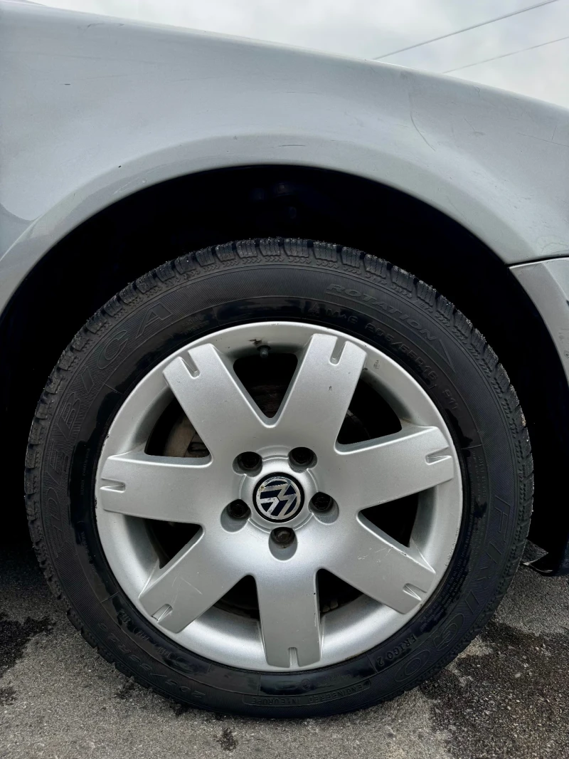 VW Passat, снимка 12 - Автомобили и джипове - 53482608