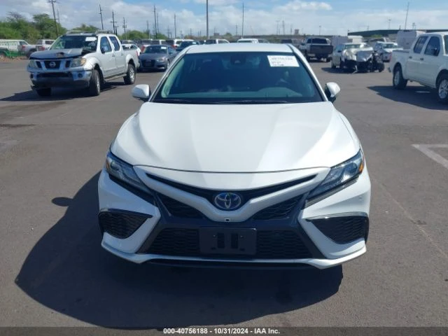 Toyota Camry  XSE HYBRID , снимка 12 - Автомобили и джипове - 48039077