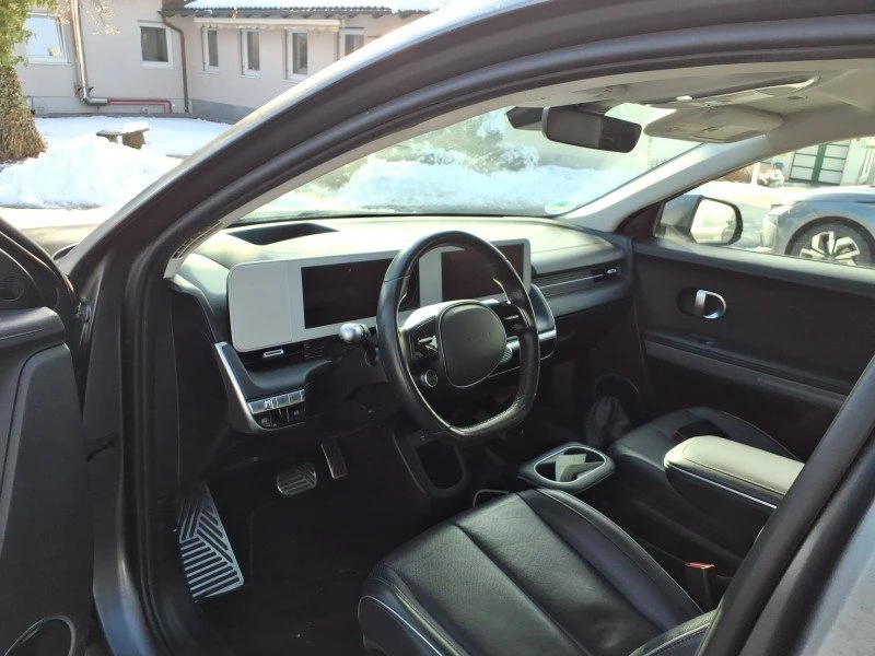 Hyundai Ioniq 5 72.6KWh/4X4/306�.�/UNIQ/��������/360/HEADUP/22� | Mobile.bg � ����������� 5