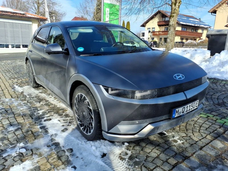Hyundai Ioniq 5 72.6KWh/4X4/306К.С/UNIQ/ГАРАНЦИЯ/360/HEADUP/22г