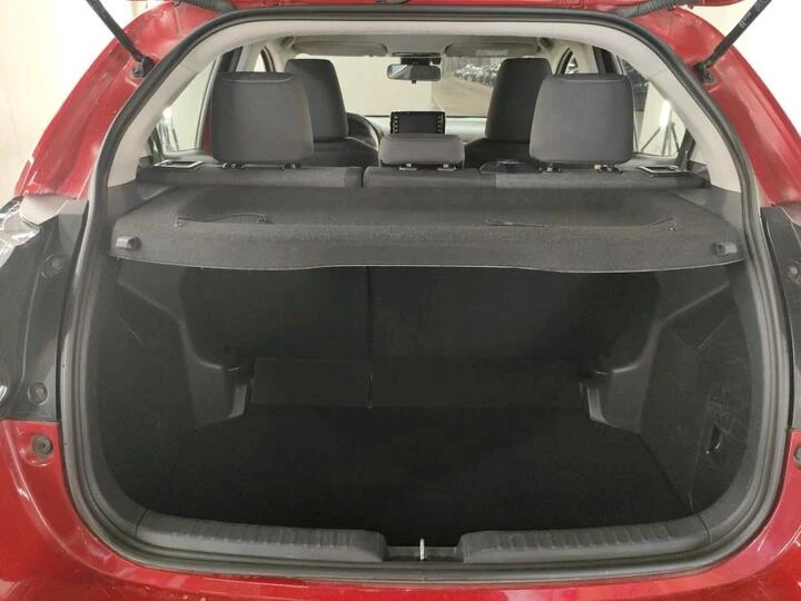 Toyota Yaris 1.5 Hybrid Dynamic, снимка 5 - Автомобили и джипове - 55234554