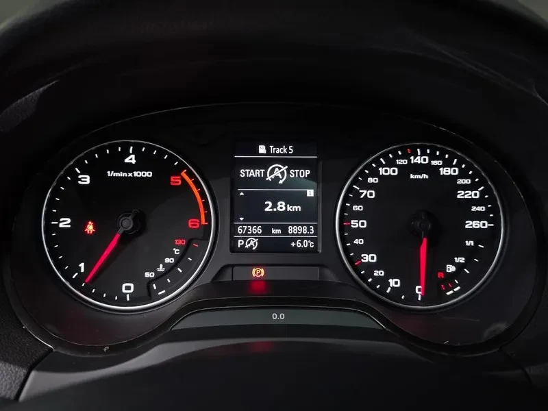 Audi A3 25 Tdi Dynamic 8V, снимка 15 - Автомобили и джипове - 56003134