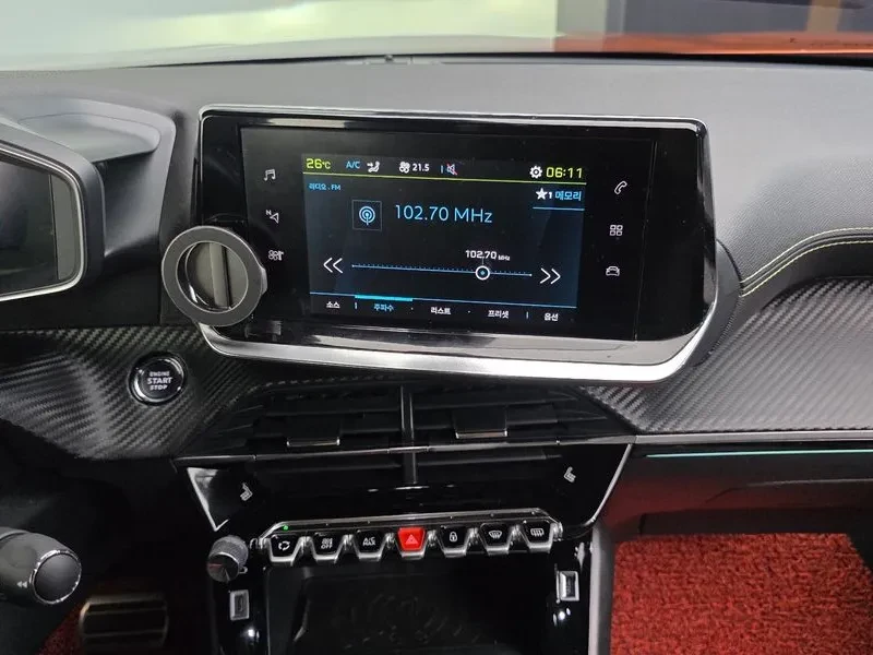 Peugeot 2008 Generation Ev Gt, снимка 14 - Автомобили и джипове - 56254845