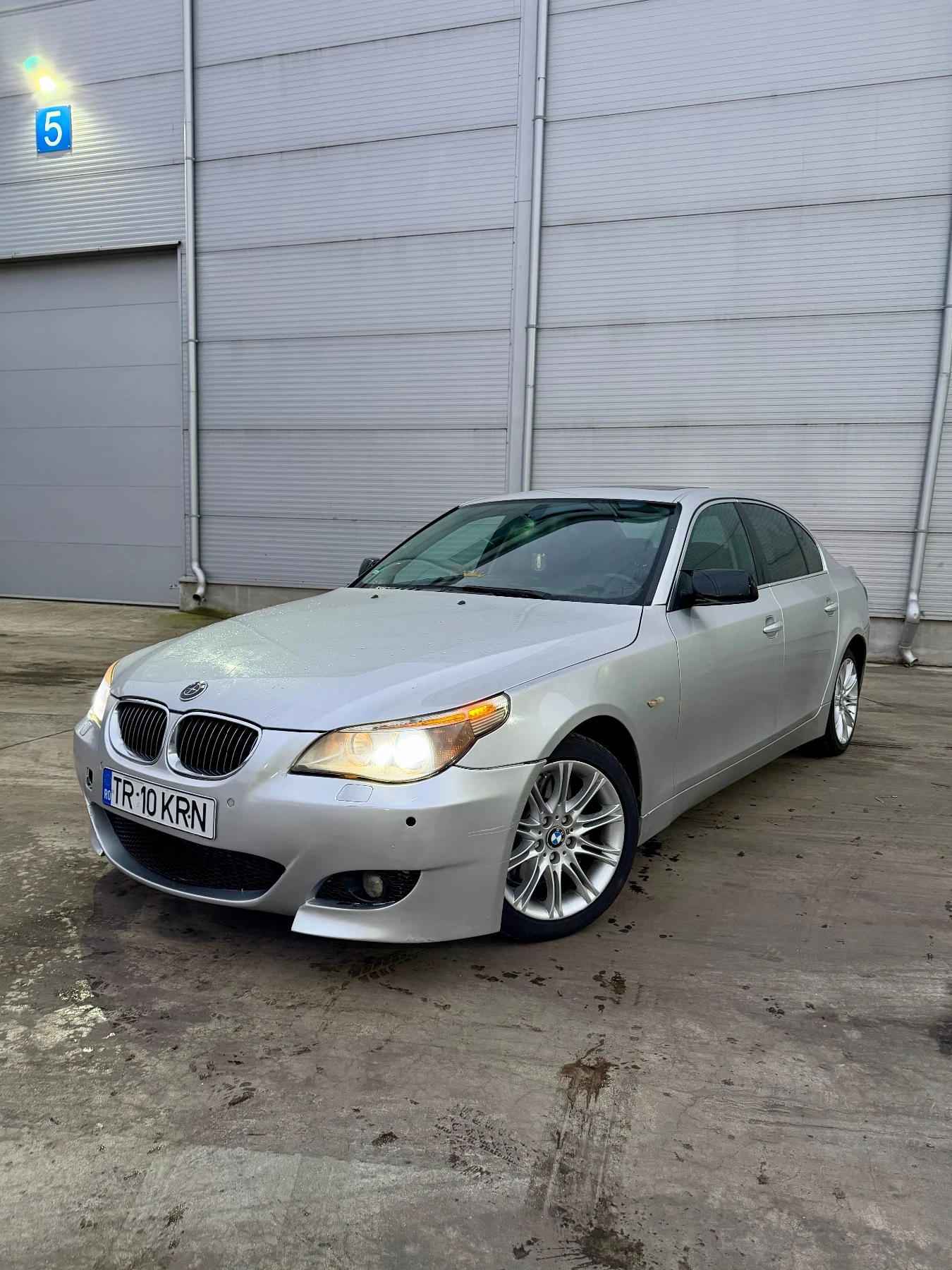 BMW 535 350+ + + + + , снимка 1