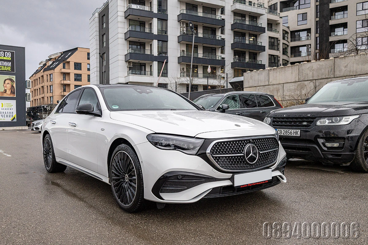 Mercedes-Benz E 300 DE4M PLUG IN HYBRID 3xAMG DESIGNO PANORAMA BURM, снимка 1