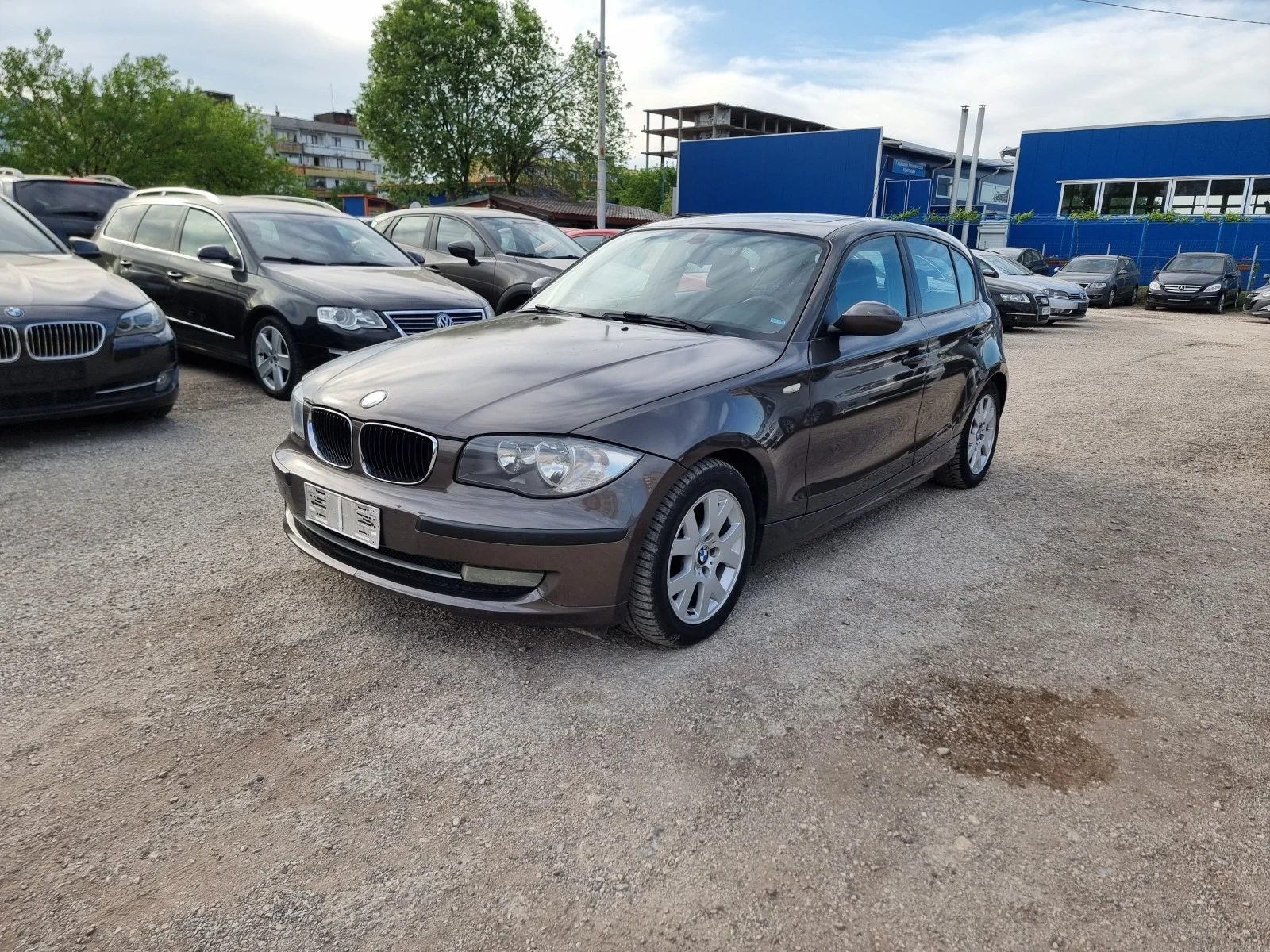 BMW 118 2.0D FACE - изображение 3